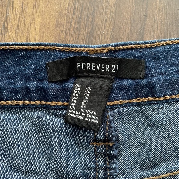 Forever 21 Dark Wash Jean Shorts - Picture 3 of 7